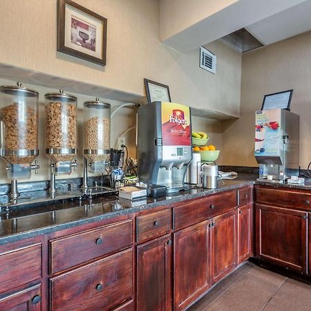 Best Western Fort Washington Inn מראה חיצוני תמונה