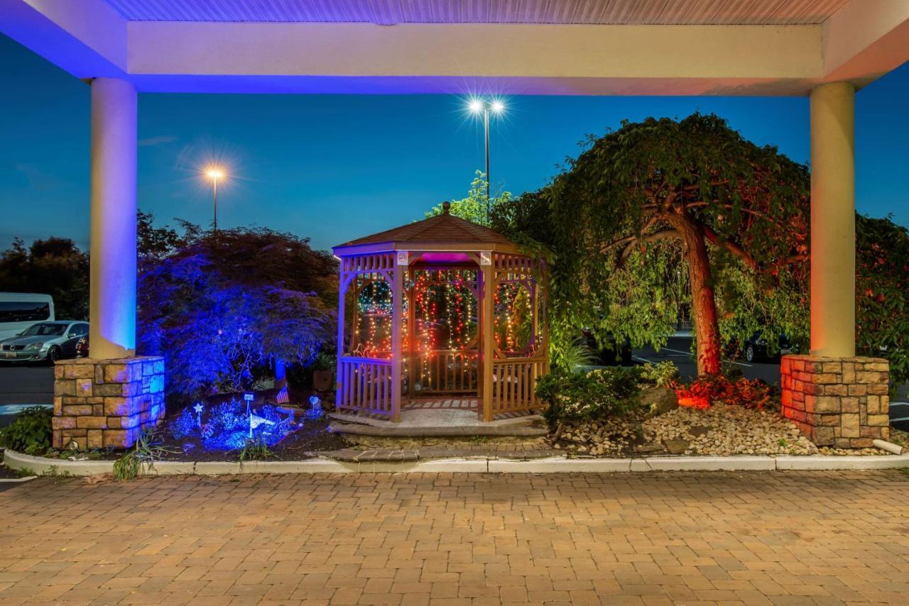 Best Western Fort Washington Inn מראה חיצוני תמונה