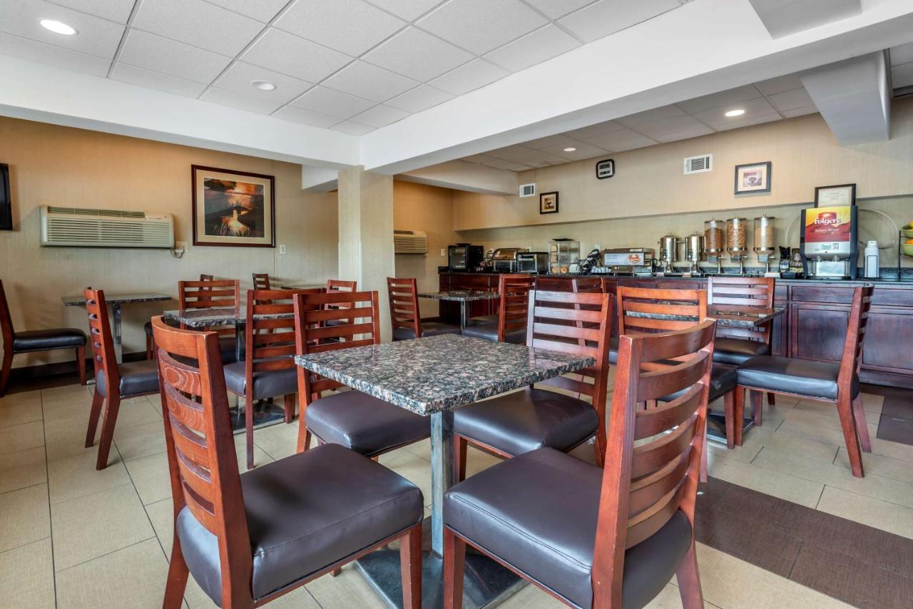 Best Western Fort Washington Inn מראה חיצוני תמונה